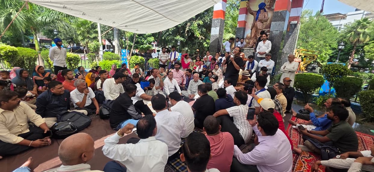 Protests continue for second day over replacement of damaged statue of Babasaheb