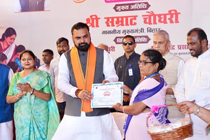 samrat-choudhary-launches-aangan-ka-milan-program-bihar-anganwadi-patna
