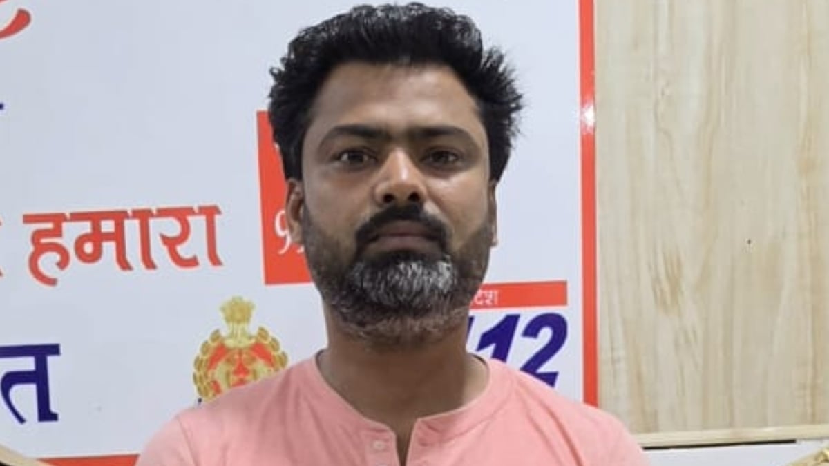 बरेली: सगे भाई से मांगी 10 लाख रुपये रंगदारी और धमकाया, गांव का प्रशासक जाकिर गिरफ्तार