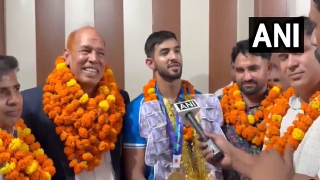 Gold medalist Ayan Lohchab receives a grand welcome in Jhajjar; says I feel great