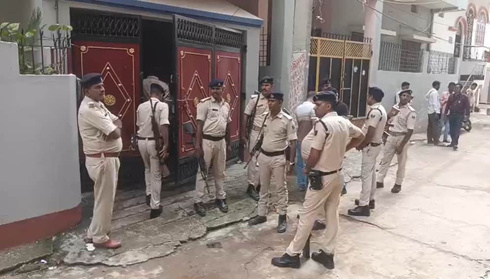 Bihar EOU Searches Patna and Ara Premises of Enforcement Sub-Inspector Amit Kumar Gupta