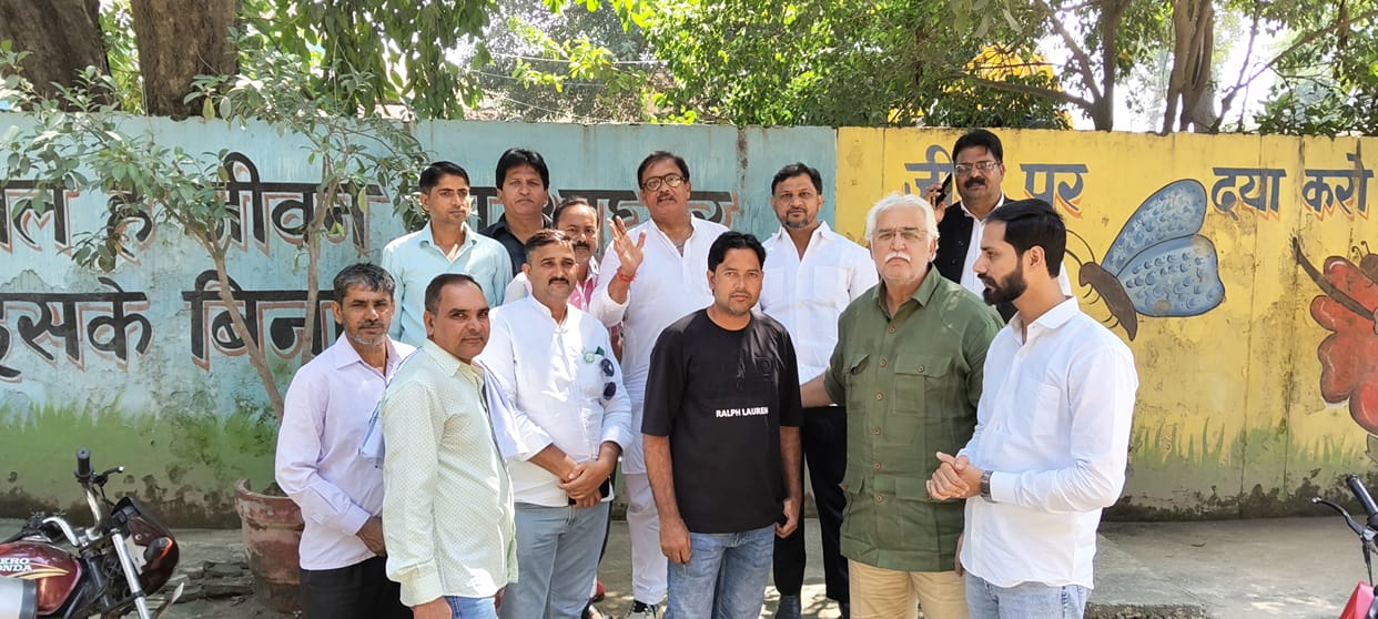 People Approach Sardhana Municipality Over Corruption Allegations in E-Rickshaw Purchase, Chairperson Says Rea