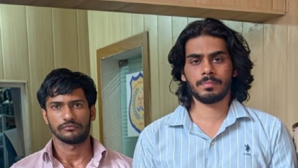 Old currency notes recovered from brother-in-law duo accused of silver fraud.