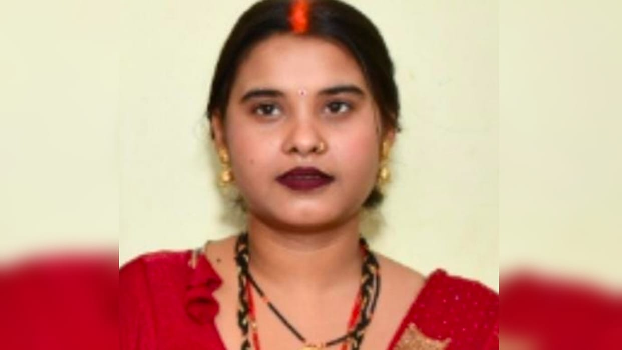 Body of a married woman found hanging; 'I am doing this because of my mother-in-law' written on her chest