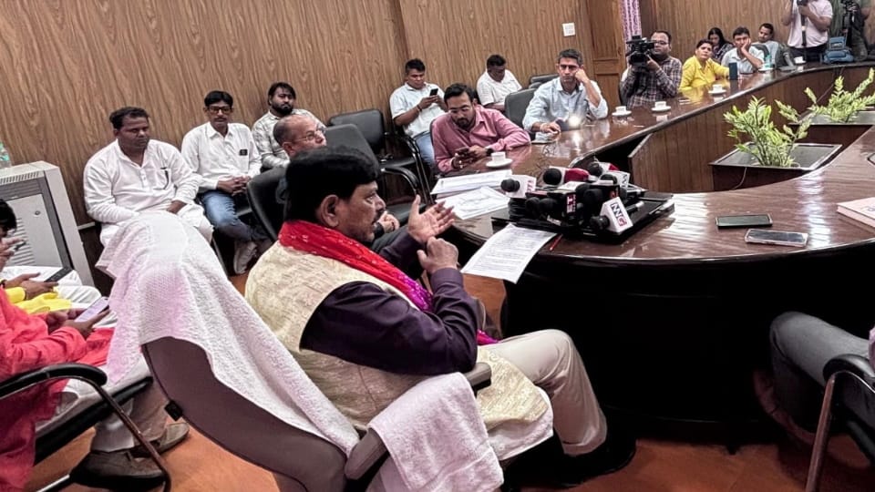 Dehradun: Relief for children with autism; Athawale launches the first state-level mapping program