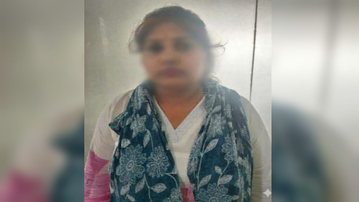 Municipal Corporation revenue official arrested for allegedly accepting a bribe of ₹20,000.