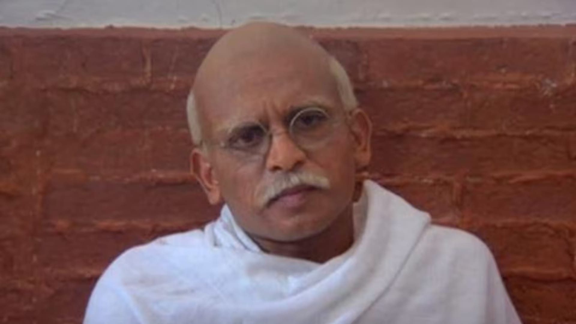 Gandhi Jayanti 2026 From gandhi To lage raho munna bhai and gandhi my father list of films on bapu