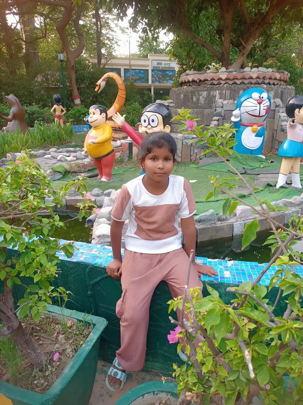 Barabanki: Schoolgirl dies after falling ill while playing at primary school.