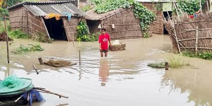 Floods in Bihar: Gandak, Bagmati Kosi rivers overflow; two lakh people affected; embankments breached