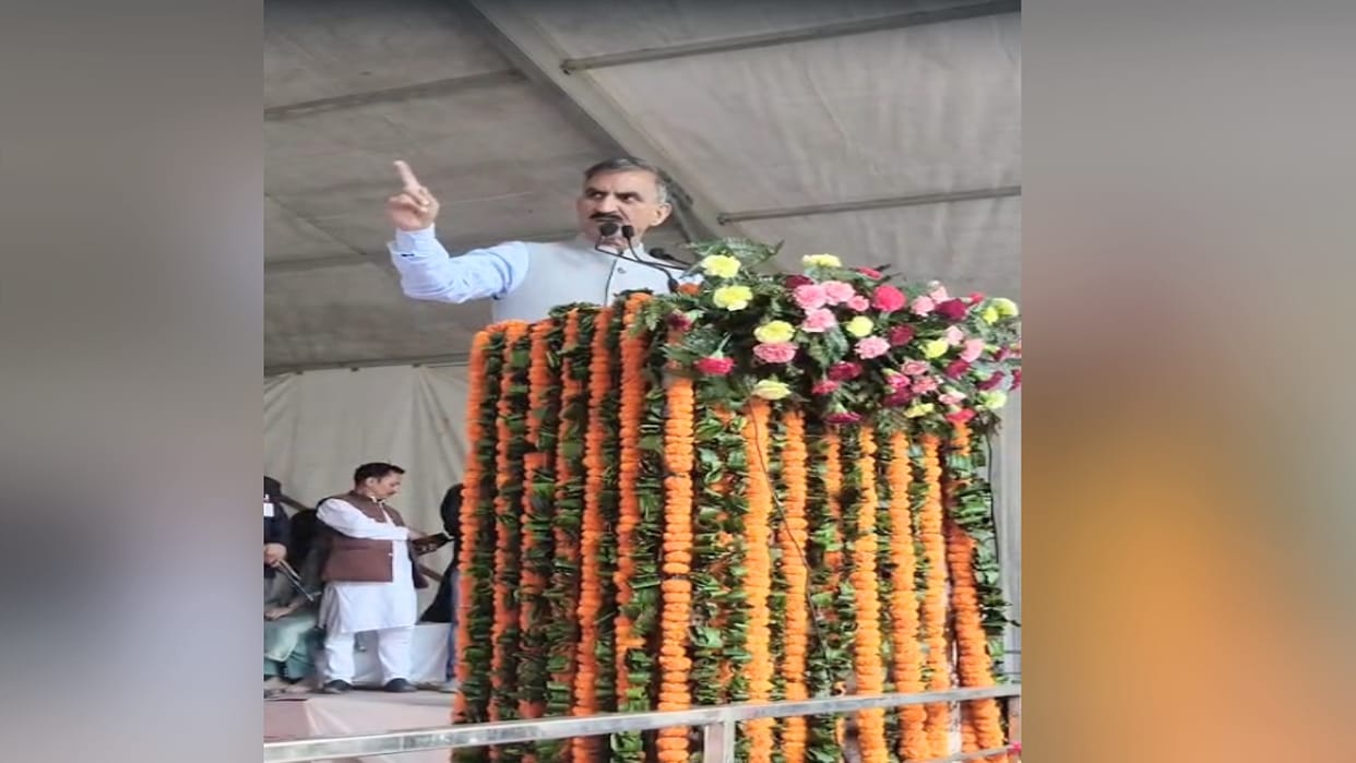 CM Sukhu's big announcement: Support price of apples will increase, CBSE school in Chidgaon from next session