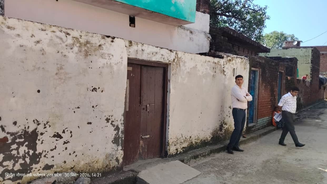 Relative transacts using account ED raids farmer home in bareilly