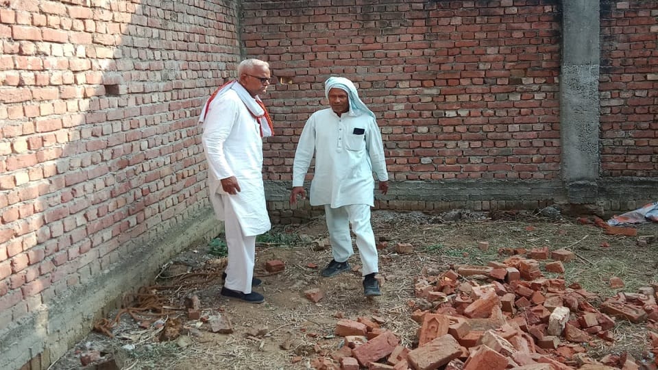 Warehouse Construction Scam Exposed in Agra: Poor-Quality Structures and Irregularities Found in Technical