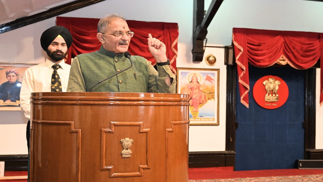 राज्यपाल कविंद्र गुप्ता।