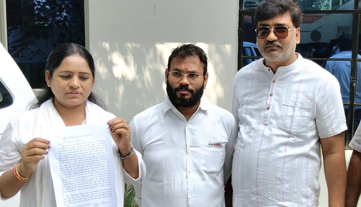 Kanpur Complaint against five councilor including Deputy Chairman of House female councilor alleges misconduct