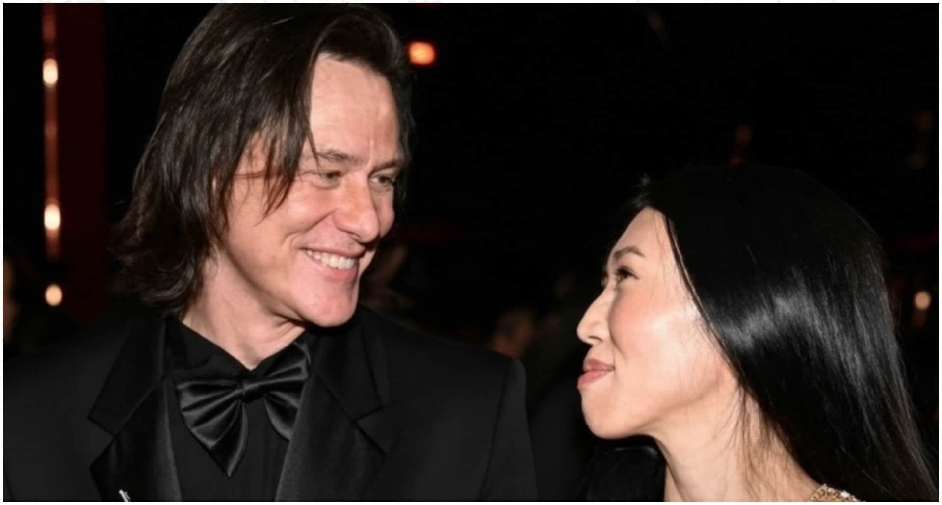 64 year old Jim Carrey marries 32 year old girlfriend Min Ah in private Los Angeles ceremony