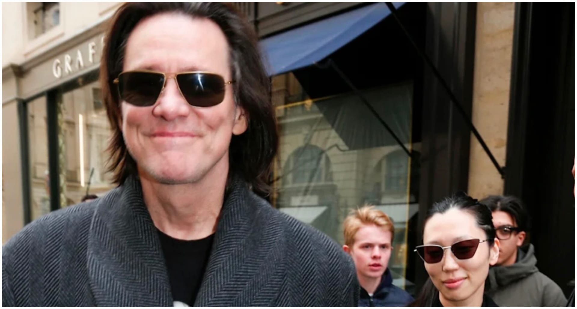 64 year old Jim Carrey marries 32 year old girlfriend Min Ah in private Los Angeles ceremony