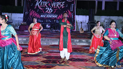 Kanpur: Songs from Bollywood's Golden Era Resonate at CSJMU