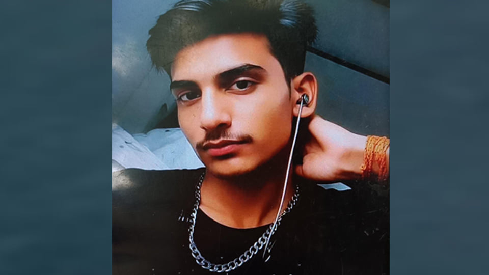 कानपुर: सूरत से घर लौट रहे युवक की ट्रेन से गिरकर मौत, रेलवे ट्रैक किनारे मिला शव