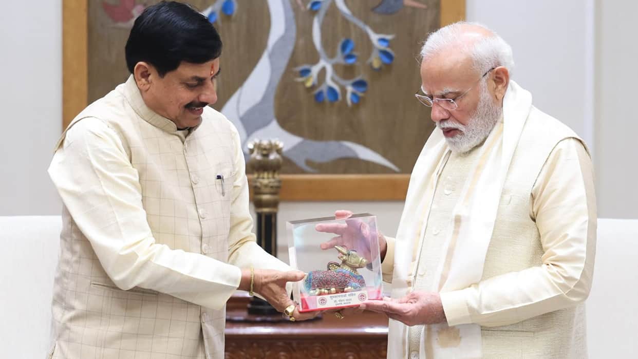MP: CM Mohan Yadav Meets PM Modi in Delhi, Invites Him to Global Investors Summit 2027