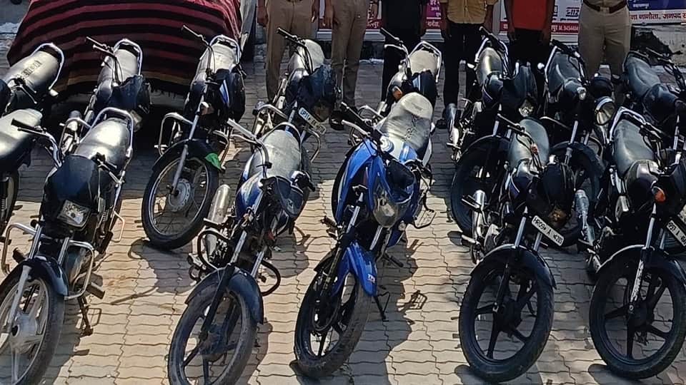 Saharanpur: Inter-district vehicle theft gang busted; three arrested, and 20 motorcycles recovered.