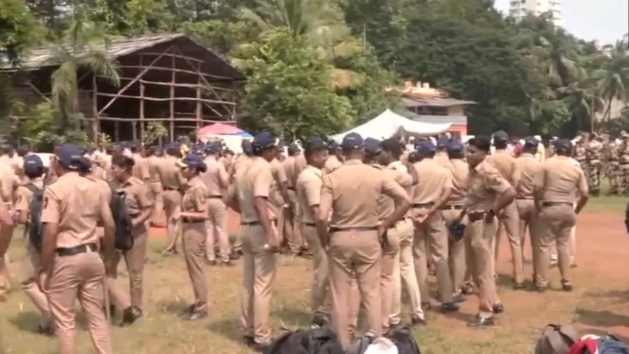 cjp mumbai protest live updates cec vote chori in shivaji park local objects