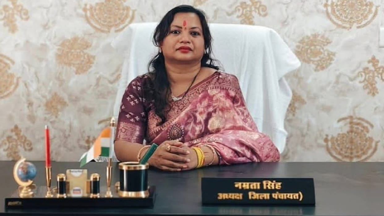 No-confidence motion against Mohla-Manpur district panchayat president Namrata Singh, questions raised on cast