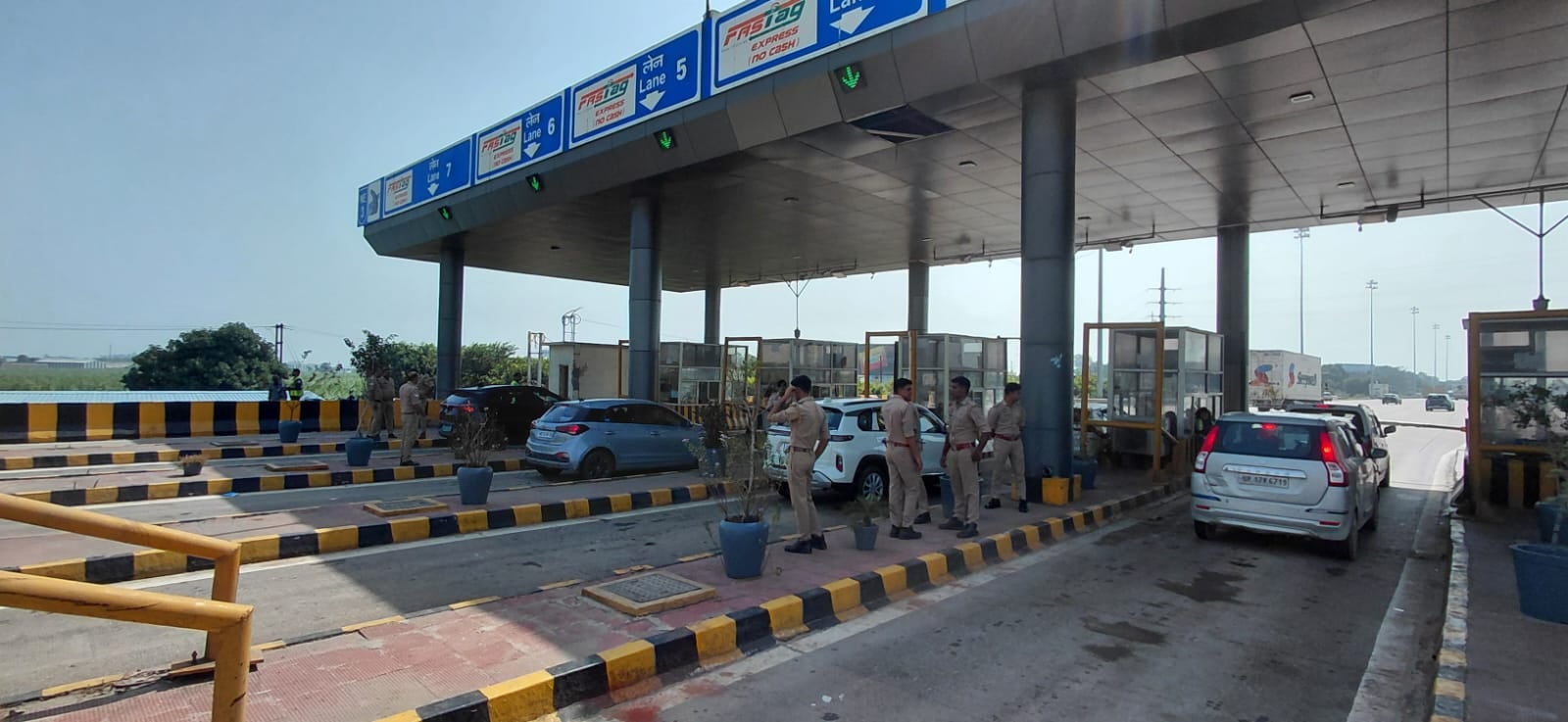 Meerut on High Alert Ahead of Opposition Protest in Delhi, Heavy Police Deployment at Borders