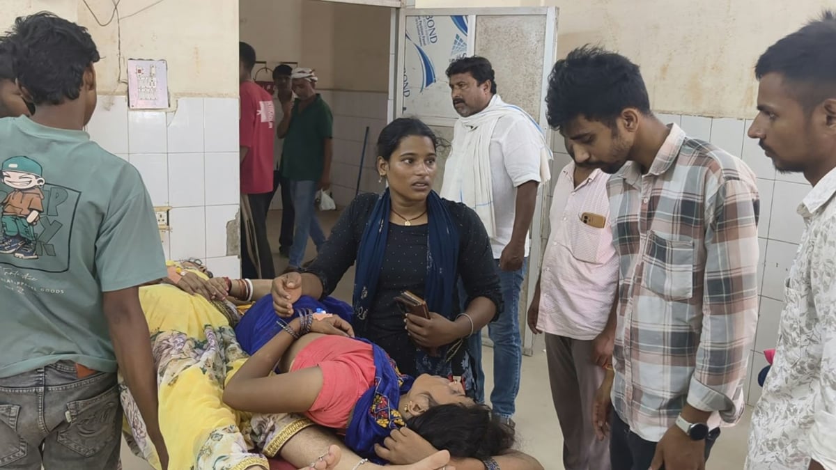 जिउतिया की तैयारी के बीच अफरातफरी: मडुआ की लिट्टी-रोटी खाने से बिगड़ी महिलाओं की तबियत, जिला अस्पताल रेफर