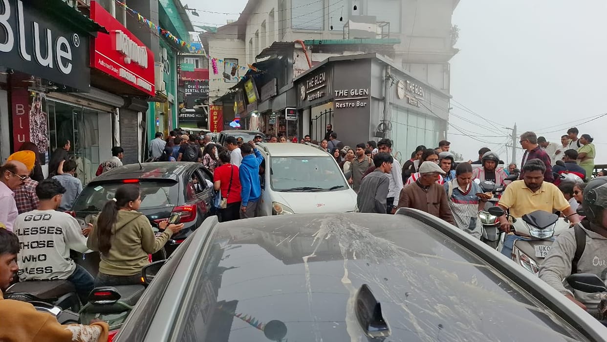Mussoorie News Tourist 60 Percent advance bookings in hotels for weekend