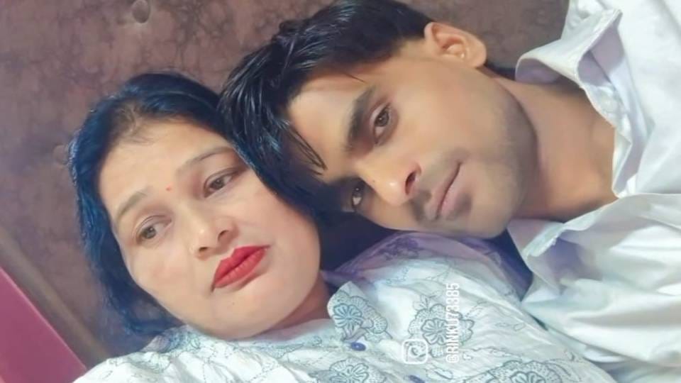 Pinky used to tie Rakhi to Rinku in front of her husband In Bahraich but lovers in reality