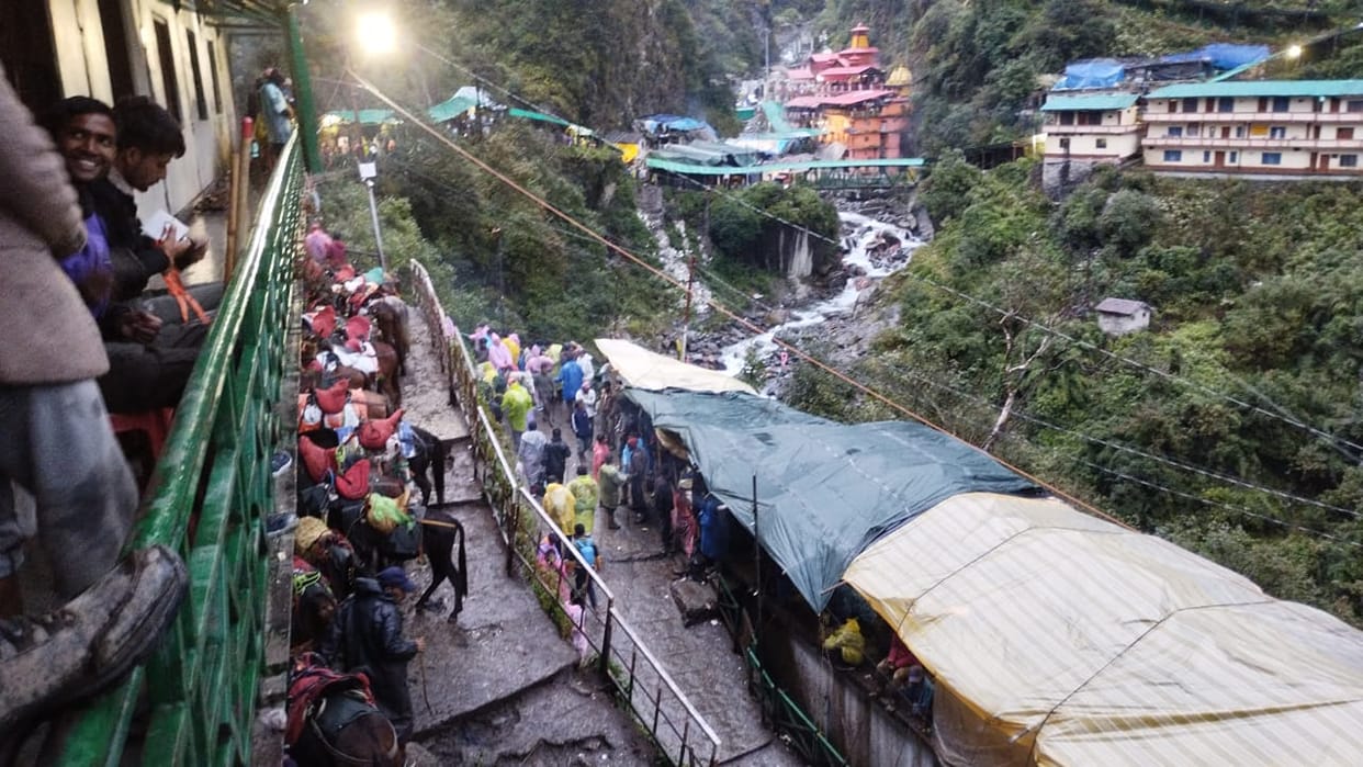 Uttarkashi: Two pilgrims  from Karnataka and Maharashtra Died in Yamunotri Dham