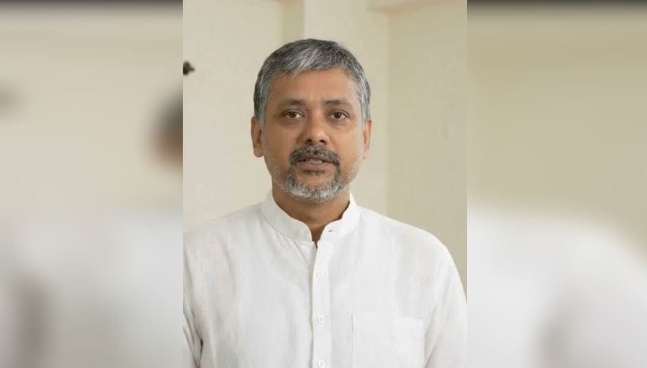 samajwadi party declared candidate Dr Akash Agarwal in Agra shikshak mlc seat