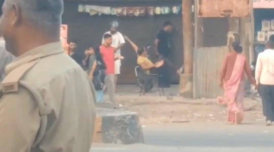 कानपुर: ड्राई डे पर खुलेआम शराब की बिक्री, निर्धारित मूल्य से 50 रुपये ज्यादा वसूले, SO बोले- जानकारी नहीं