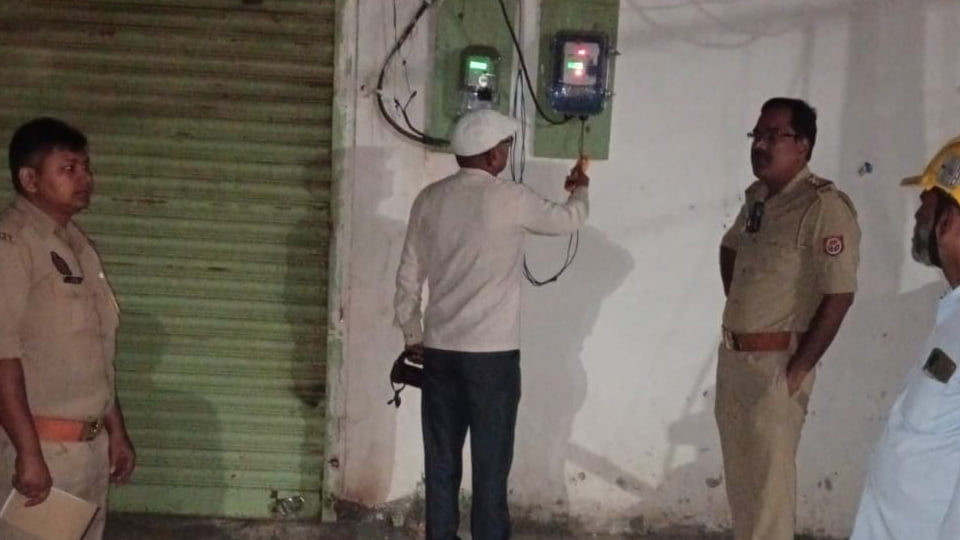 कानपुर: केस्को ने चलाया चेकिंग अभियान, बिजली चोरी में सात पर प्राथमिकी