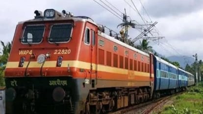 धार में आजादी के बाद पहली बार पहुंचेगी रेल