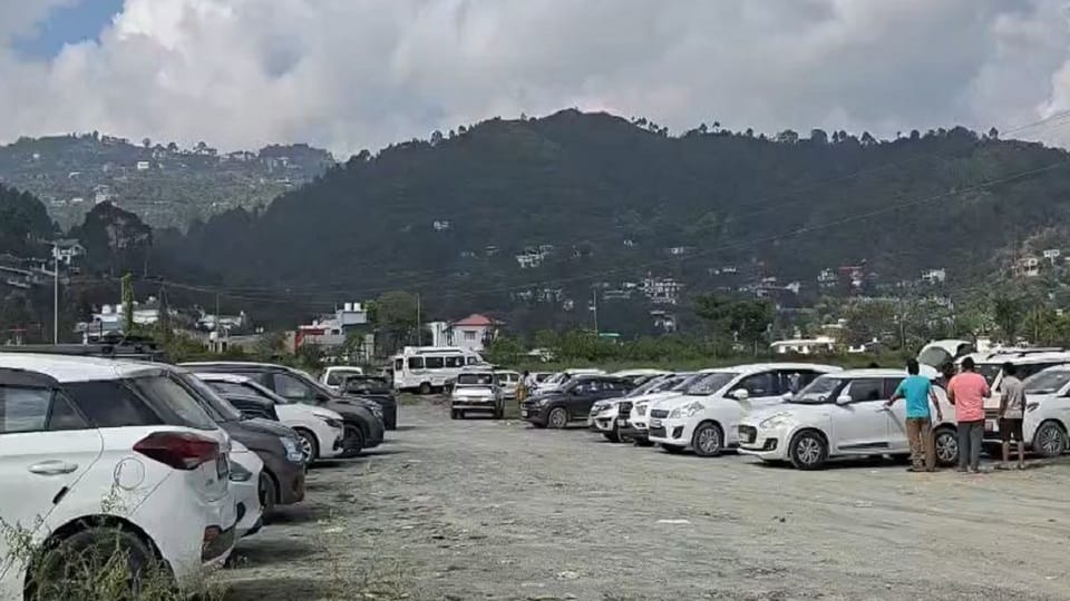 Crowds of devotees gathered at Kainchi Dham