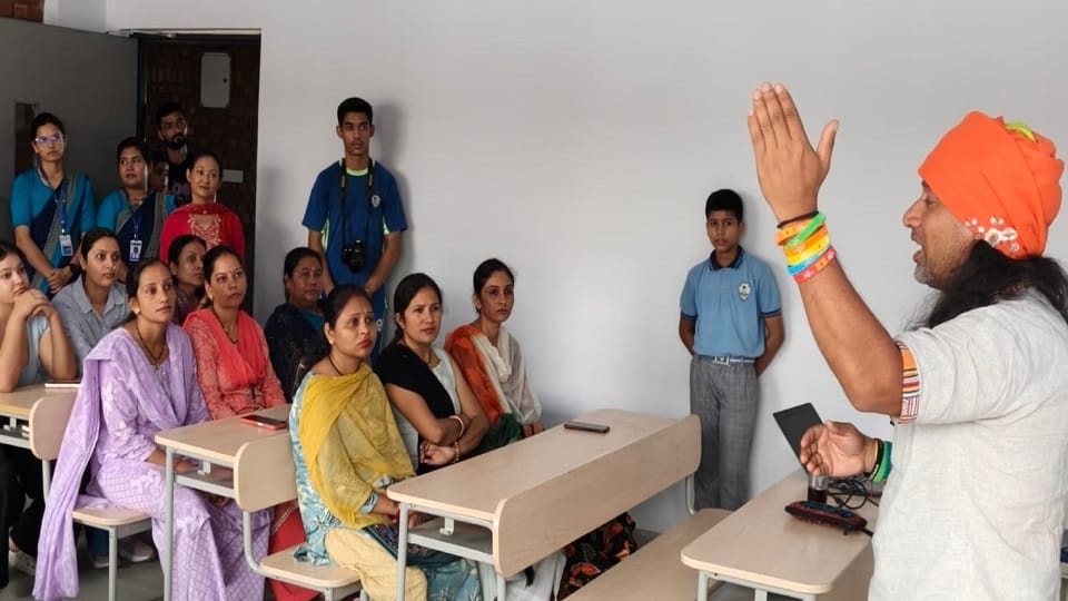 Somen sets out on a tour of India after completing a journey of 191 countries