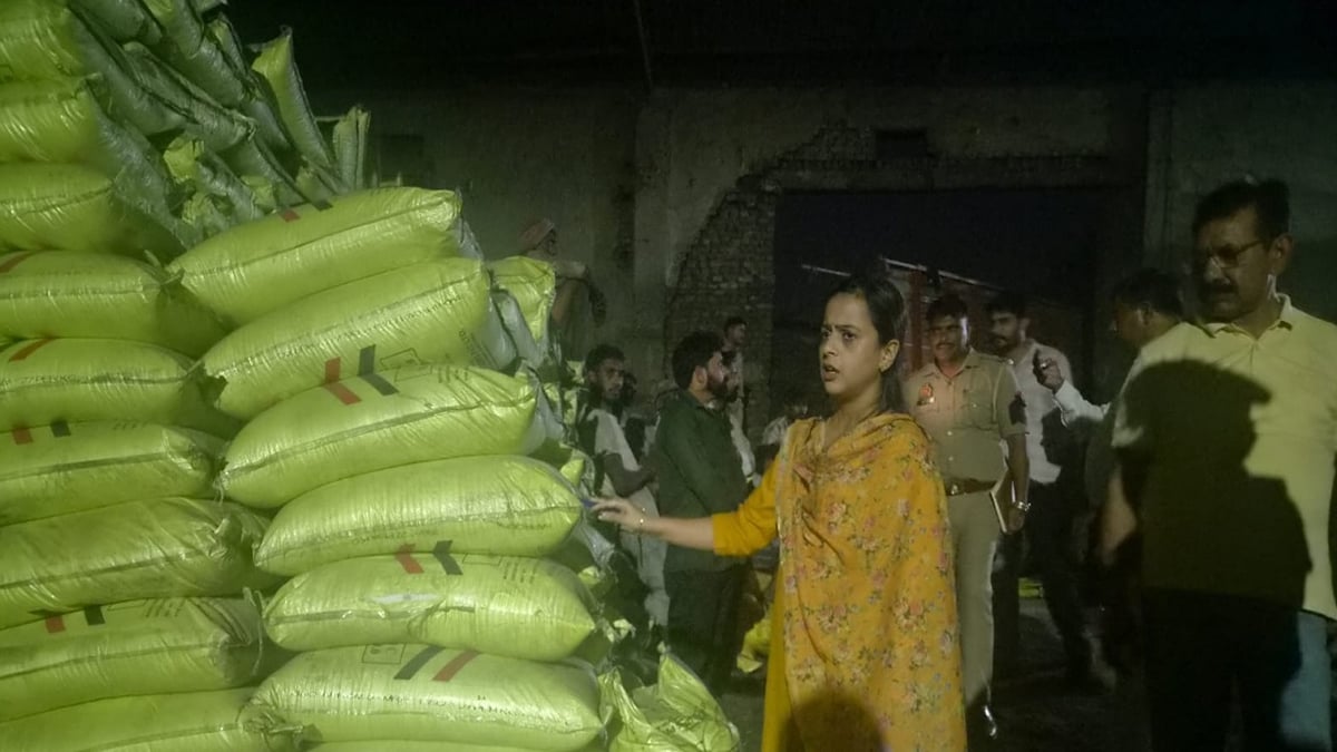 बरेली: उत्तराखंड तक हो रही थी नकली खाद की सप्लाई, जांच में जुटी पुलिस, कारोबारी पर रिपोर्ट दर्ज