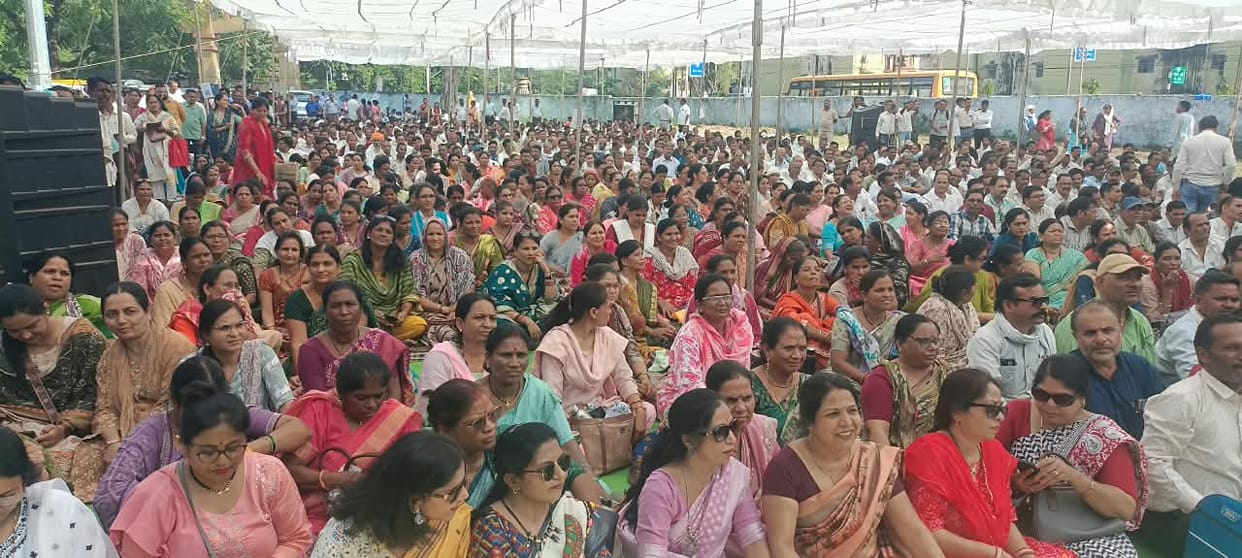 Teachers from across the state arrived in Bhopal to protest against the TET; they declared they would not take