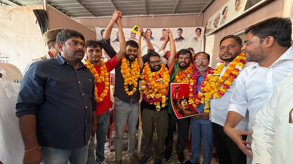 Congress workers who protested at Chief Election Commissioner residence were released from jail