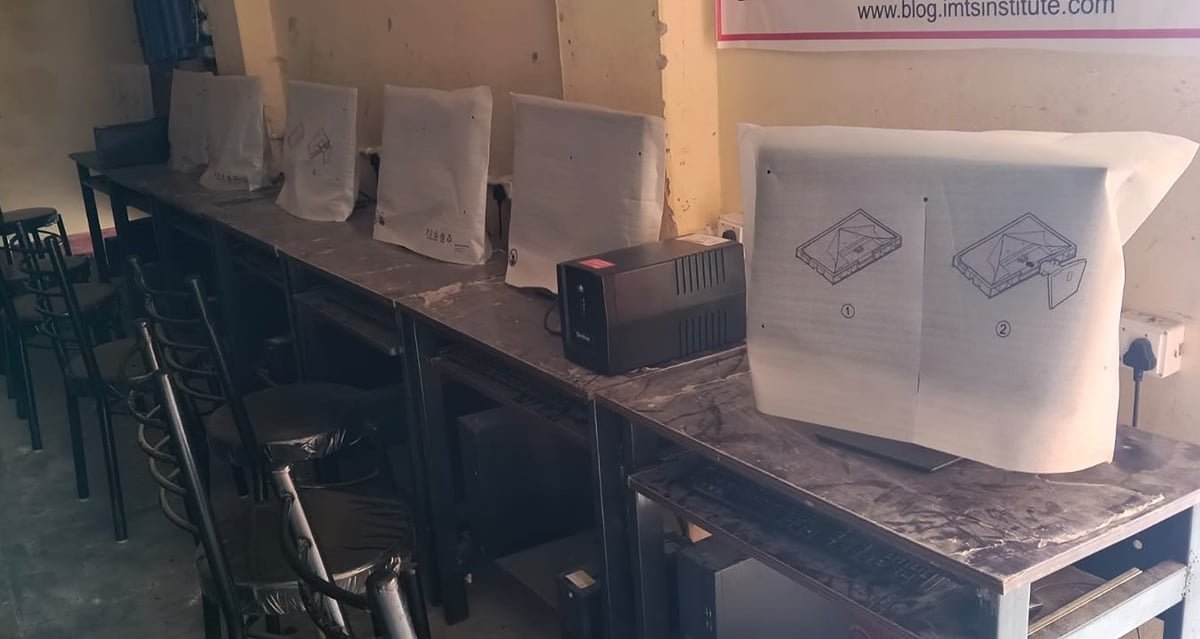 फर्रुखाबाद: बिजली विभाग का गजब कारनामा, कागजों में दौड़ी बिजली, 12 साल में बिल 12 लाख, एक्सीएन बोले- कराएंगे जा