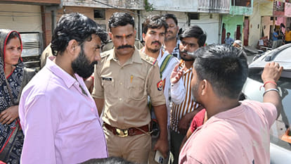 Kanpur: Uproar over law student's body; last rites performed only after accused was jailed