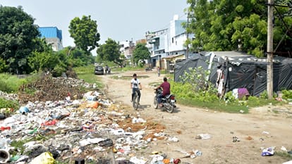 मॉडल टाउन में रेलवे की जमीन