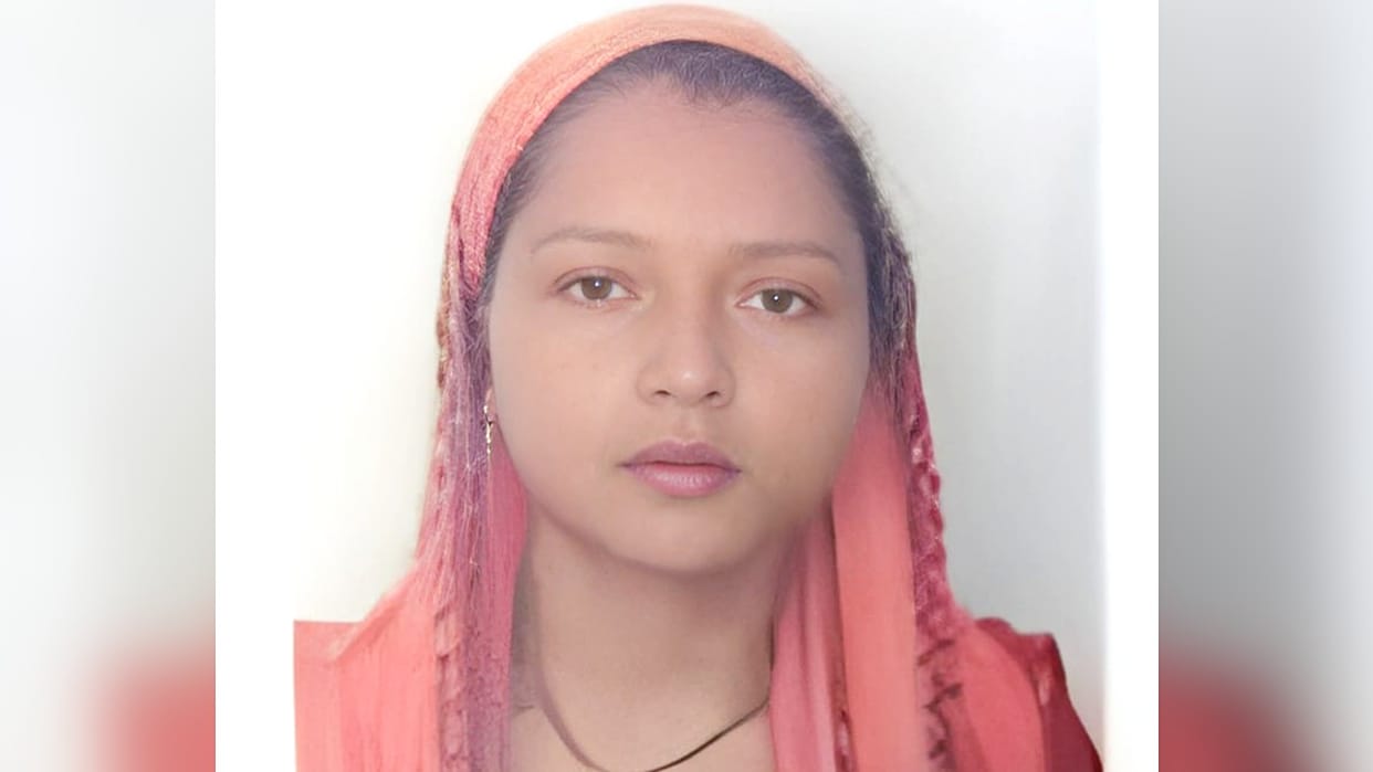 Staff nurse strangled to death body found in roadside ditch in Lakhimpur kheri