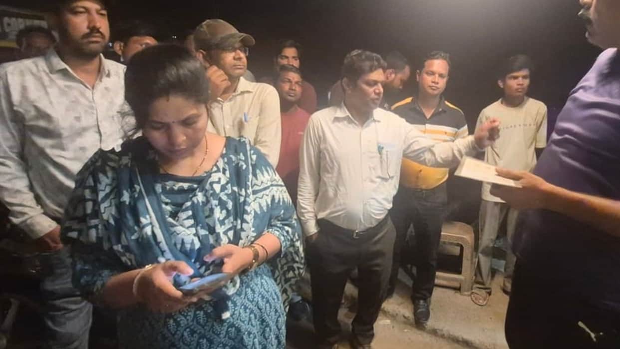 Damoh Cow Slaughter Case Illegal Meat Shop Demolished by Bulldozer Two Officials Suspended