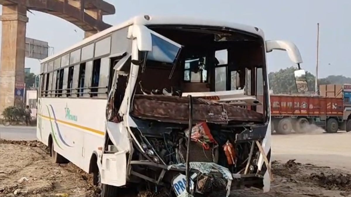 यूपी में दर्दनाक हादसा: गया में पिंडदान के बाद अयोध्या जा रही बस ट्रक से टकराई, 22 यात्री घायल; पहुंची पुलिस