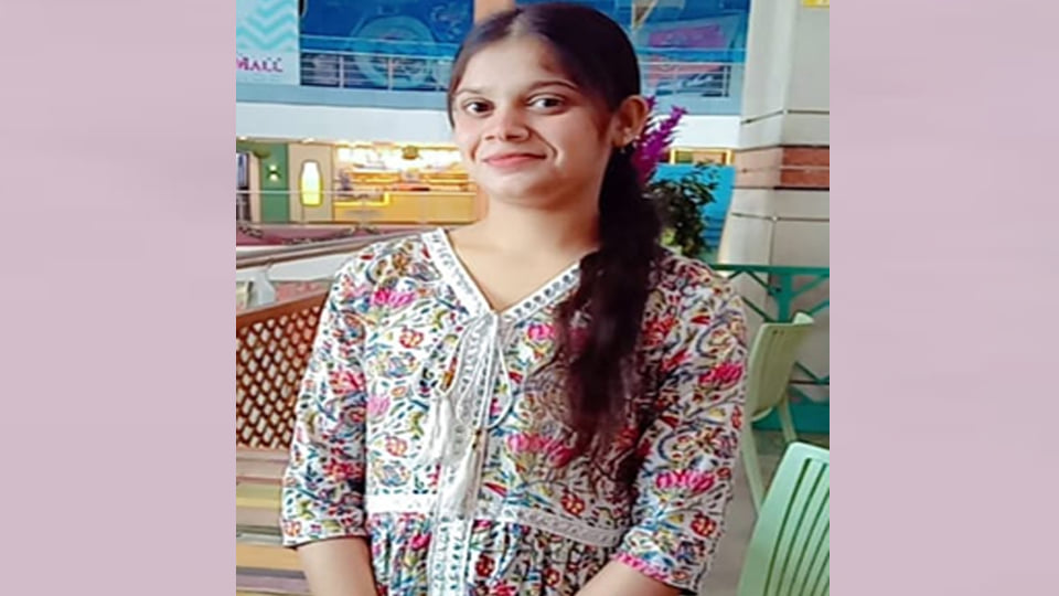 कानपुर: डॉट नाला धंसने की वजह हुए जलभराव से फैली बीमारी, छात्रा की संक्रमण से मौत