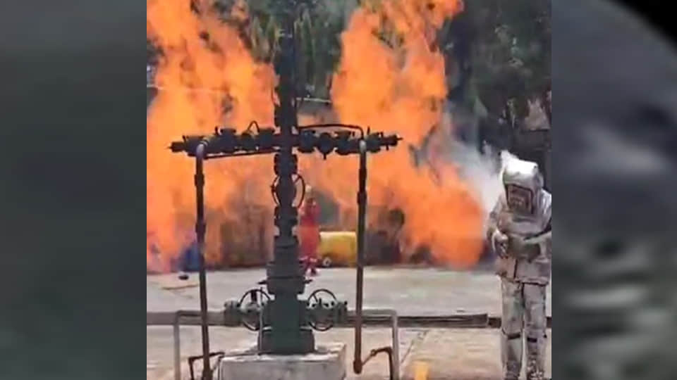 Indigenous suit offers protection at 1,500°C for 190 seconds; here is another key feature.