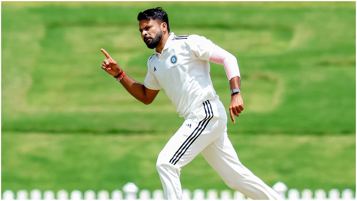 'Kuch Kaatilana Spell Aayega': Akash Deep Hails Mukesh Kumar After Rest Of India’s Irani Cup Win