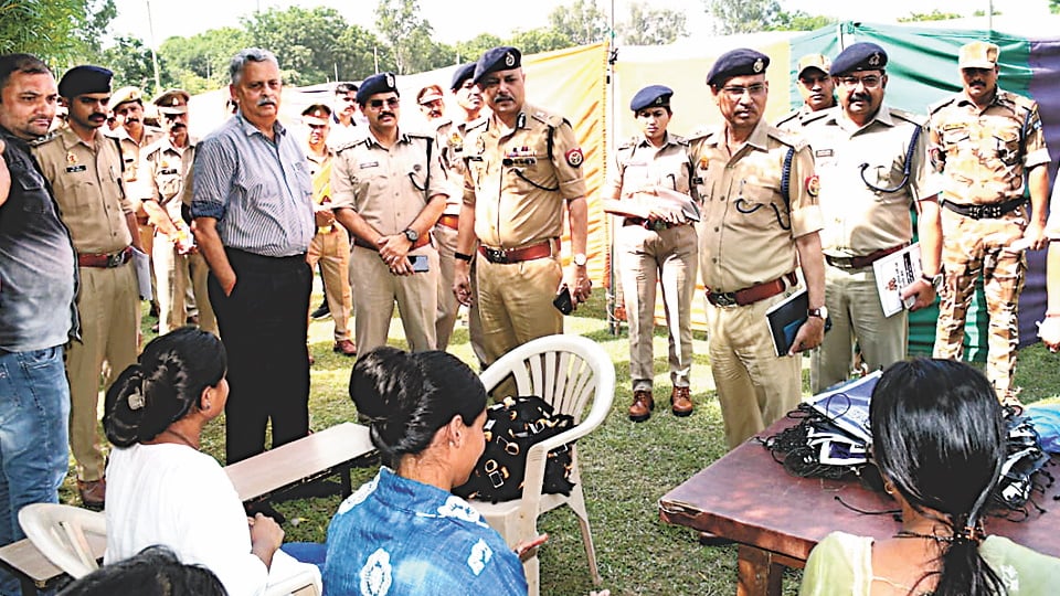 यूपी: पुलिस भर्ती की शारीरिक दक्षता परीक्षा शुरू, पहले दिन 800 अभ्यर्थी दौड़े; 25 मिनट में 4.8 किमी की चुनौती